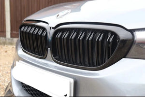 BMW 5 SERIES G30 G31 F90 CARBON FIBRE / GLOSS BLACK GRILL 17-20