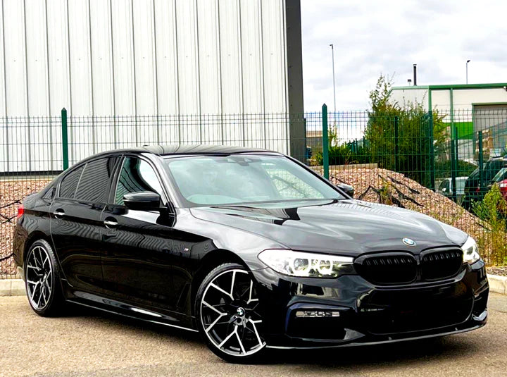 BMW 5 SERIES F90 G30 GLOSS BLACK SIDE SKIRTS 17+