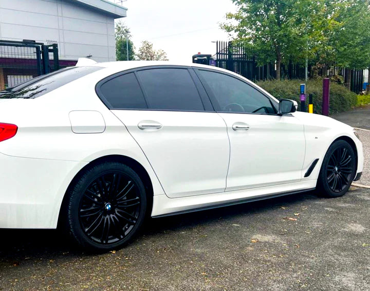 BMW 5 SERIES F90 G30 GLOSS BLACK SIDE SKIRTS 17+